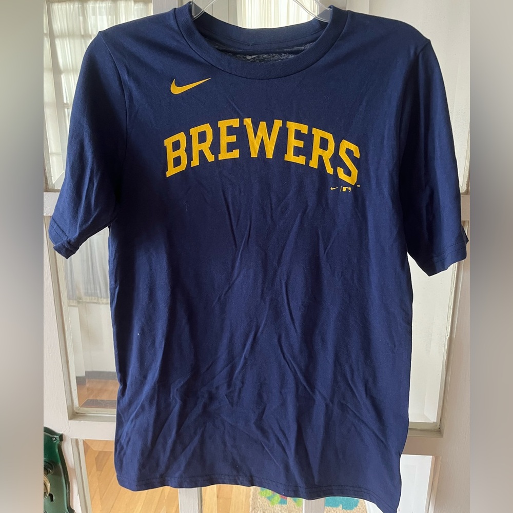 Nike Youth Milwaukee Brewers Yelich Short Sleeve Tee - Size Large (14-16)